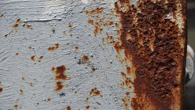 How Do You Clean a Burnt Stainless Steel Pan?