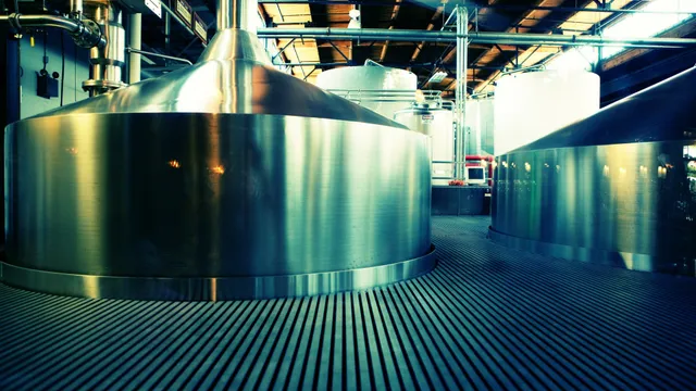 Is It Safe Drinking Beer Out Of Stainless Steel?