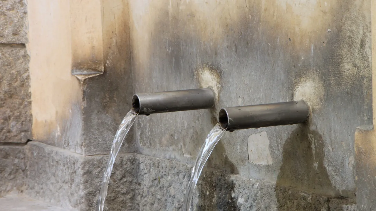Weathered steel pipes with brown surface corrosion